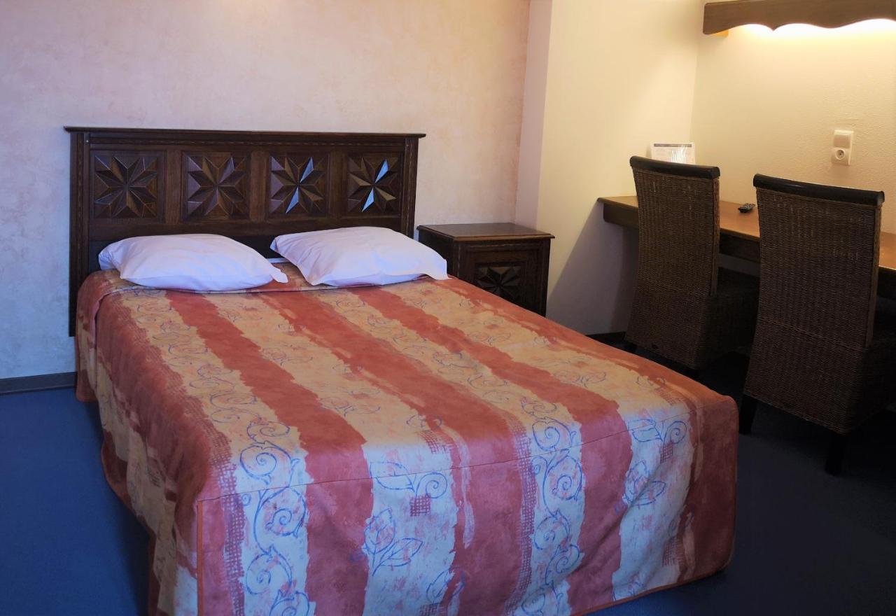 Hotel Les Peyrieres Olemps Luaran gambar