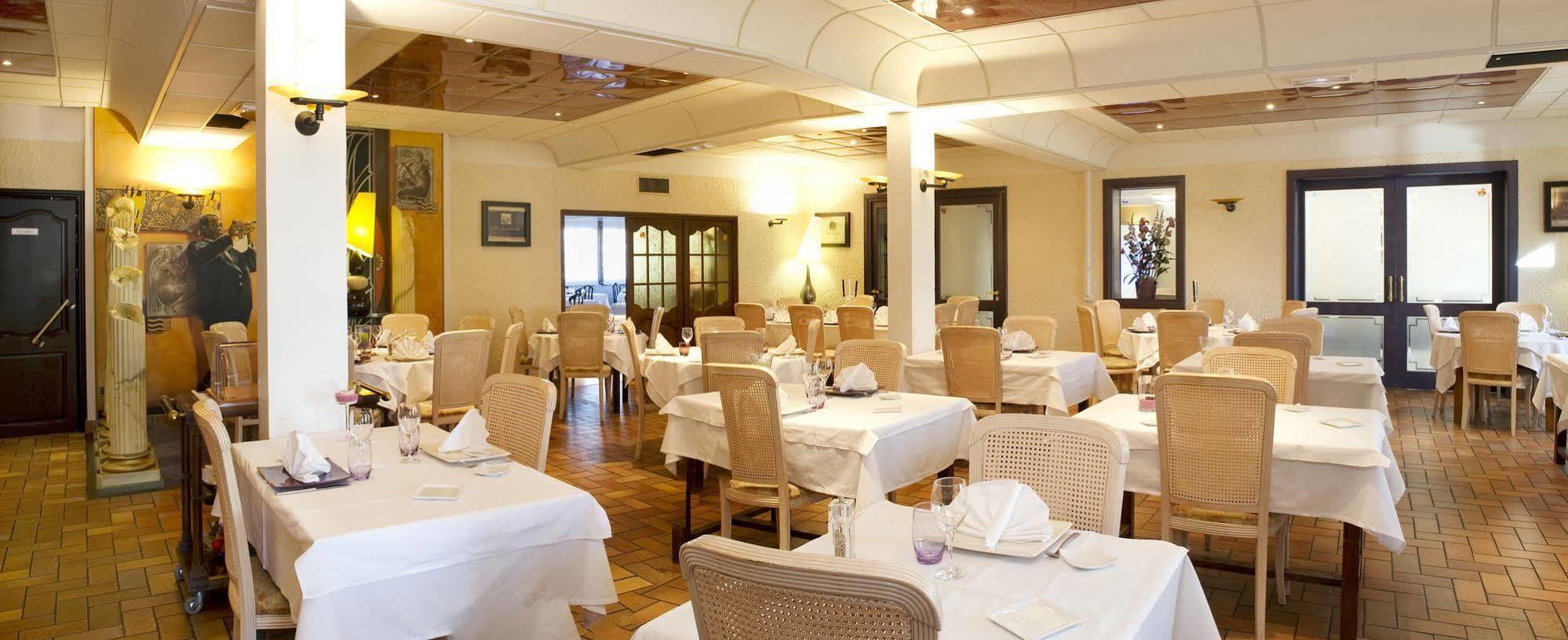 Hotel Les Peyrieres Olemps Luaran gambar